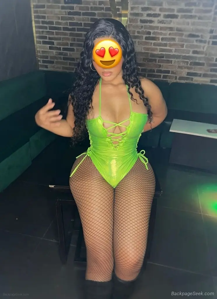 JUST ARRIVED SEXY HORNY BIG BOOTY COLOMBIAN READY TO FUFILL YOUR SEXUAL