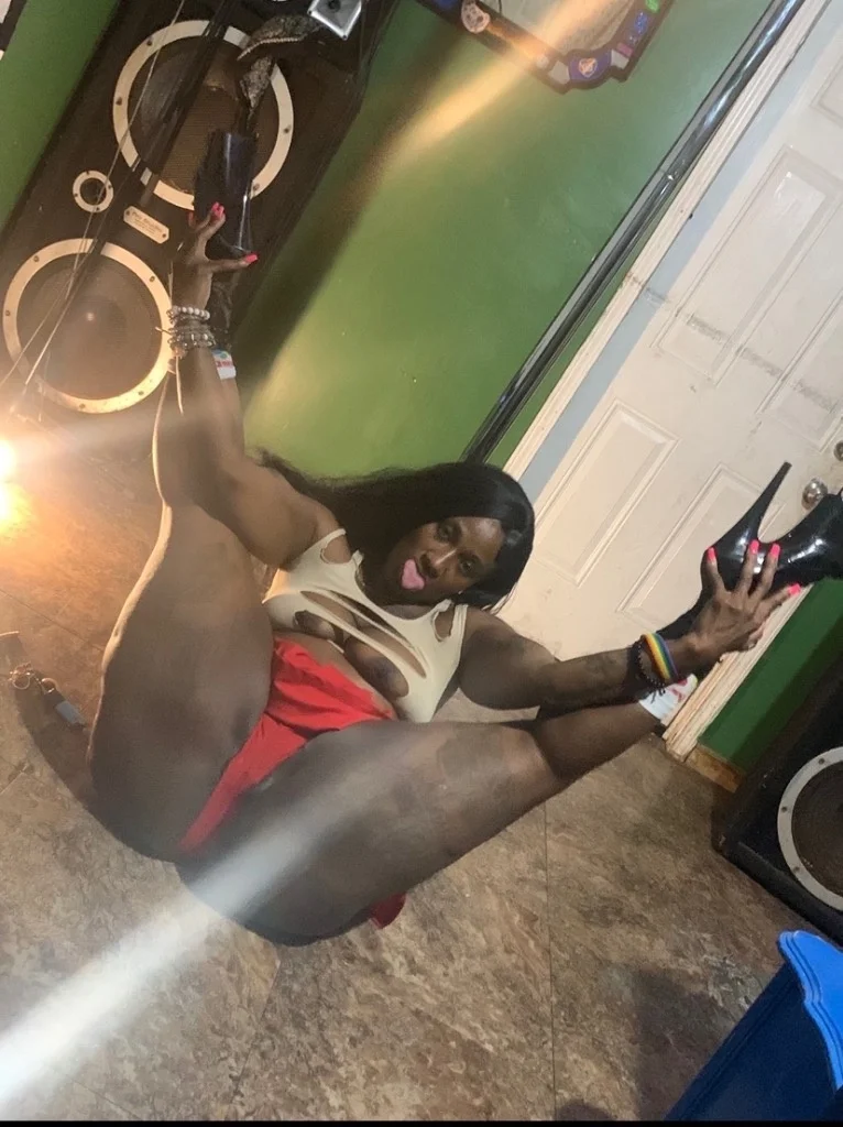 Wild Cherry in New Orleans – Women Seeking Men photo 4