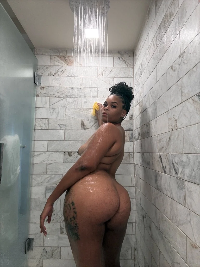 back in town catch me if you can INCALLS/OUTCALLS ONLY
