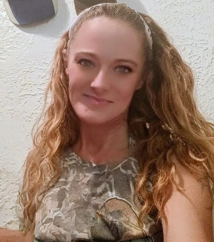 I'M SHORT & SWEET & LOOKING TO PLEASE YOU