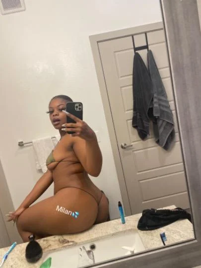 2 girl availble in and outs available w deposit lets have so... in New Orleans – Women Seeking Men photo 2