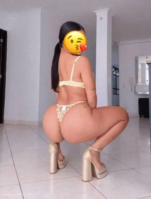 Hello love I am a very sexy Latina girl willing to take plea... in New Orleans – Women Seeking Men photo 2
