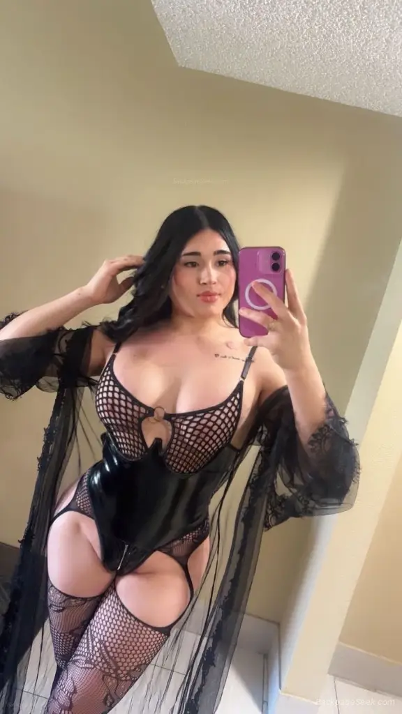 Marisol Visiting in New Orleans – Women Seeking Men photo 4