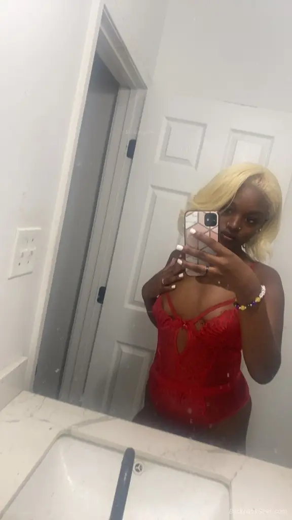 Surrender to the Sensation its Chocolate 70 qv special OUTCA... in New Orleans – Women Seeking Men photo 5