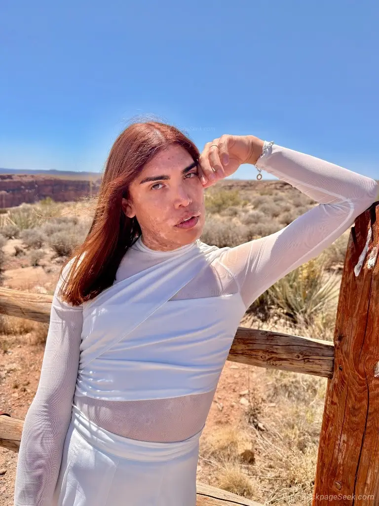 Hi Guys I'm Chloe ready to be your little secret in New York – Women Seeking Men photo 4