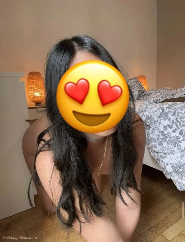 Sexy&Petite 100% Real and amazing at what i do Come see what i can do
