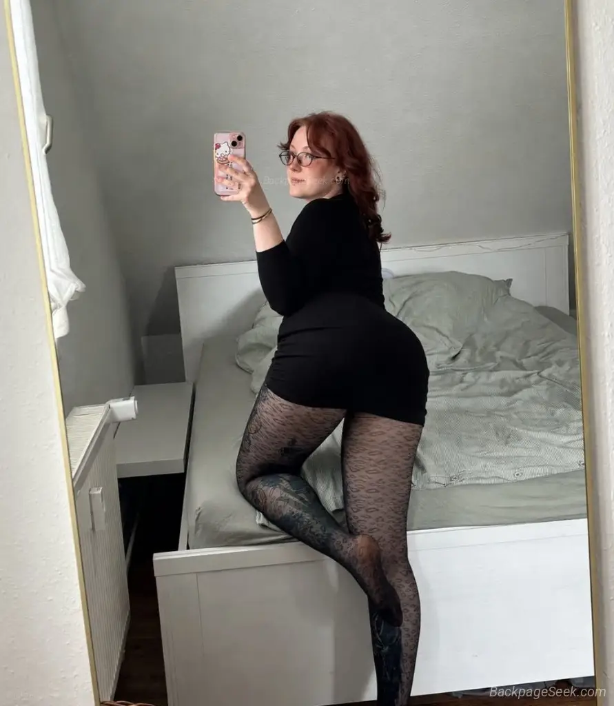 80 Specials top bottom super wet and warm pussy I can host I... in Norfolk – Women Seeking Men photo 6