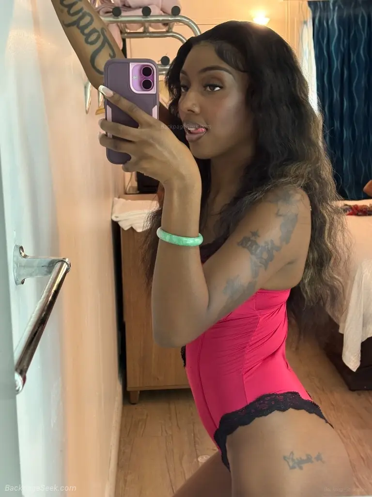 new in town baby just landed in Norfolk – Women Seeking Men photo 4