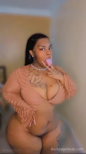 sheseauxraw greek mami in Norfolk – Women Seeking Men photo 4