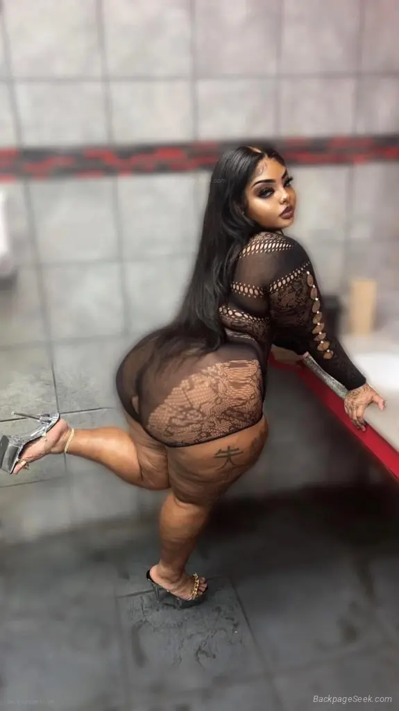 sheseauxraw greek mami in Norfolk – Women Seeking Men photo 5