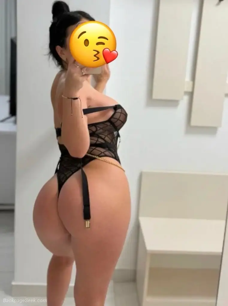 disponible para ti papi Dripping wet latina EXOTIC New to th... in Norfolk – Women Seeking Men photo 3