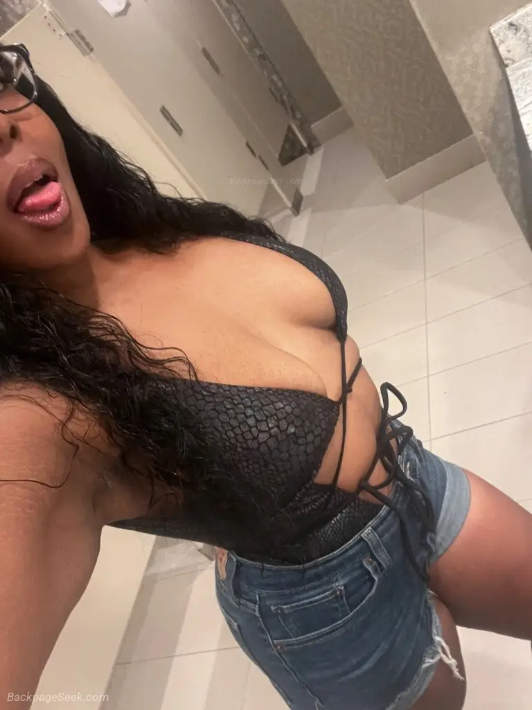 Outcall only; Natural Goddess & Smoking Hot Playmate Norfolk's