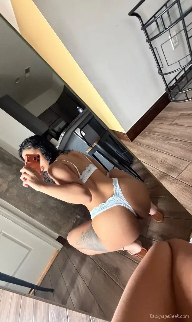 Sexy Wettt Latina in Norfolk – Women Seeking Men photo 4