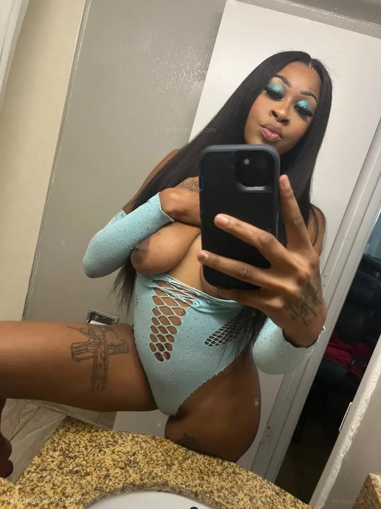 SQUIRT ALERT JOIN ME FOR A PLAY DATE AT MY WATER PARK in Norfolk – Women Seeking Men photo 4
