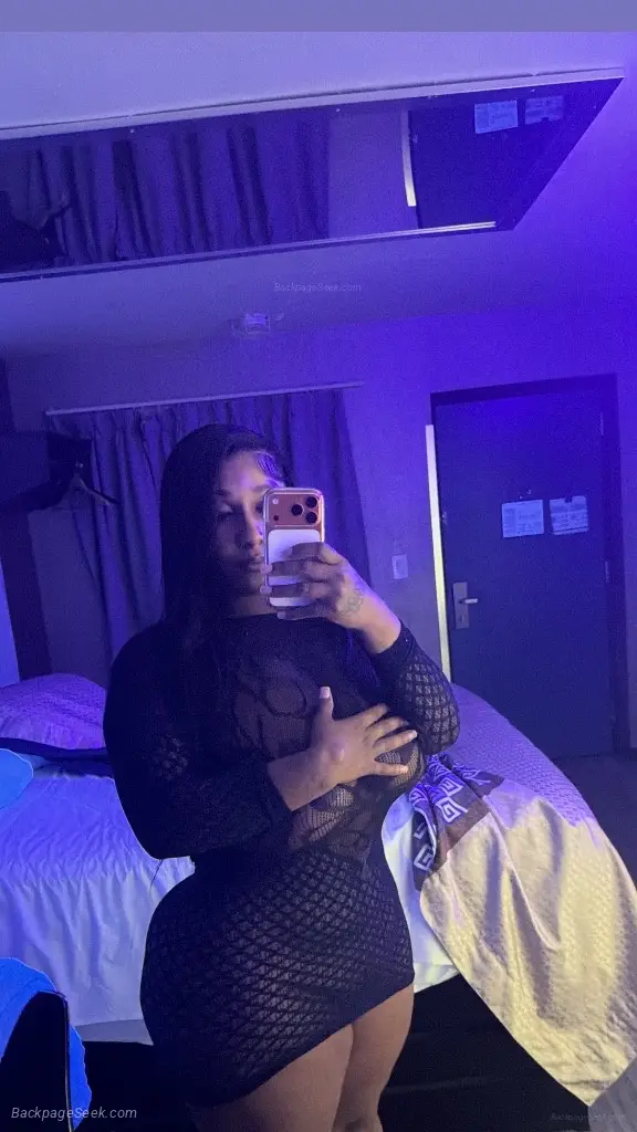 Big BOOTY SUPER FREAKY and THICK 100 REAL Ethiopian Barbie F... in Norfolk – Women Seeking Men photo 3