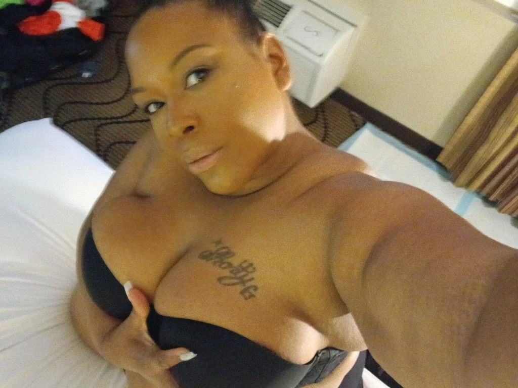 80 QV SPECIALS in North Bay – Women Seeking Men photo 2