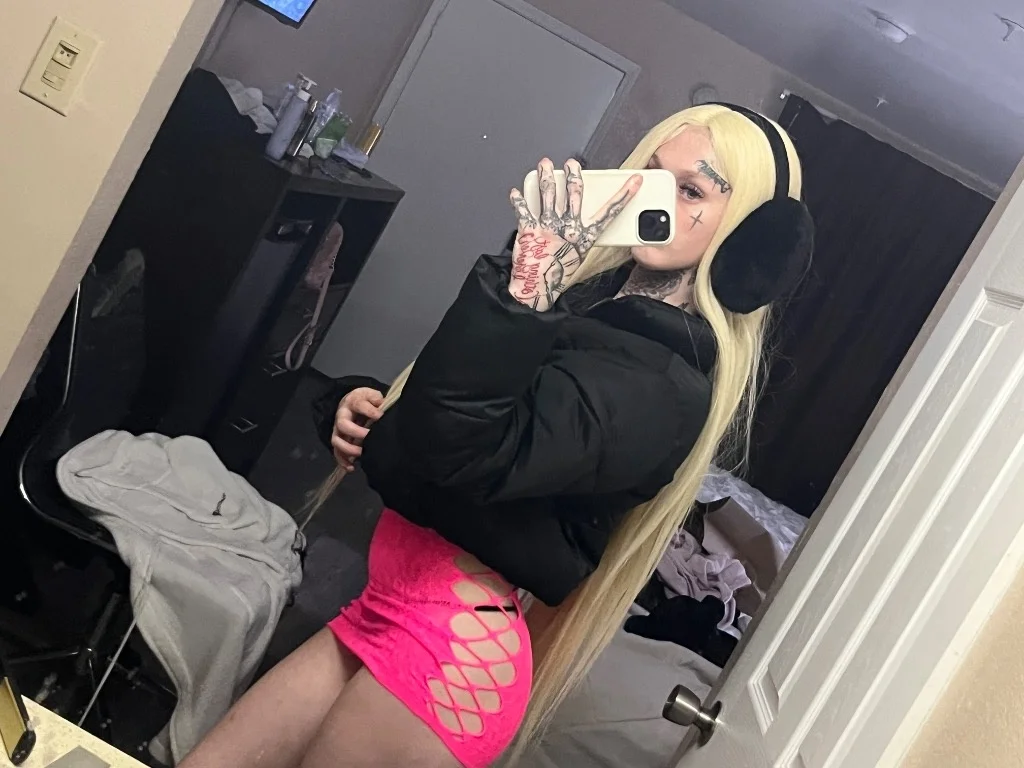 Everything You've Been Looking For Av i b e in North Bay – Women Seeking Men photo 4