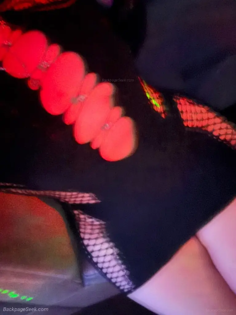 Your Wettest Dream in North Bay - Women Seeking Men photo 2