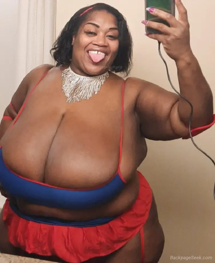 YOUR FAVORITE BBW KERRY BACJ IN TOWN Big Booty Bombshell BBW Cum
