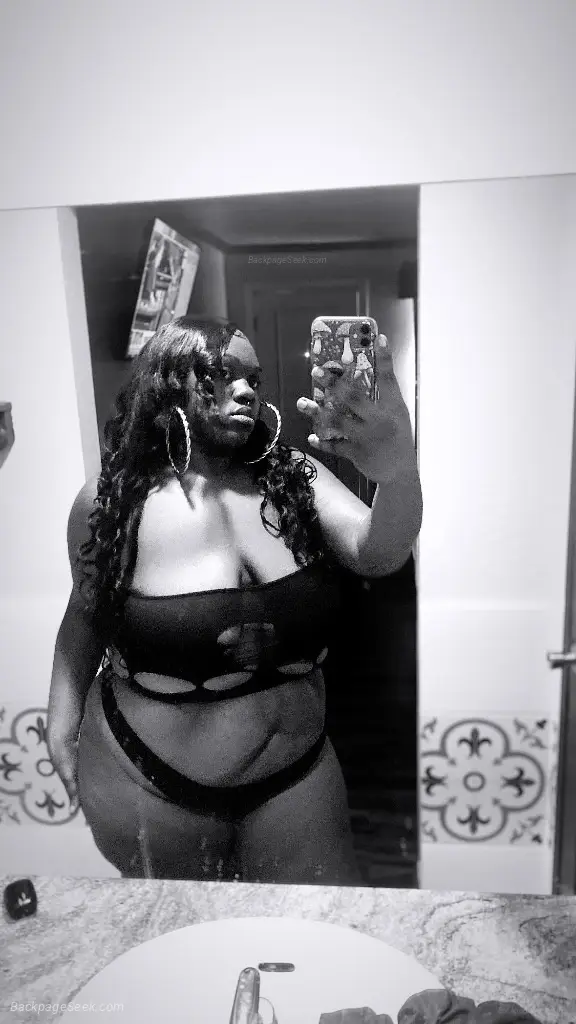 Phat Juicy Pussy 40 DD Sexy BBW Ready To Fuflill Your Fantas... in North Bay – Women Seeking Men photo 2