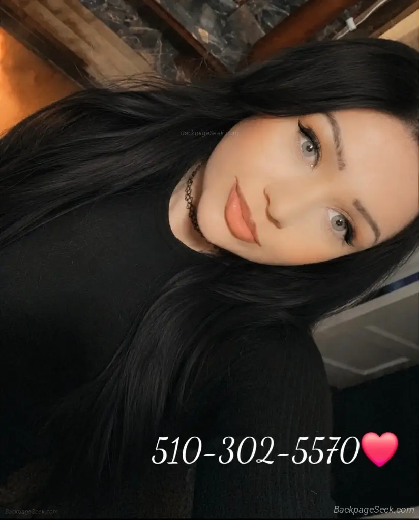 INCALL AVAILABLE % Real pics % real girl cum see me