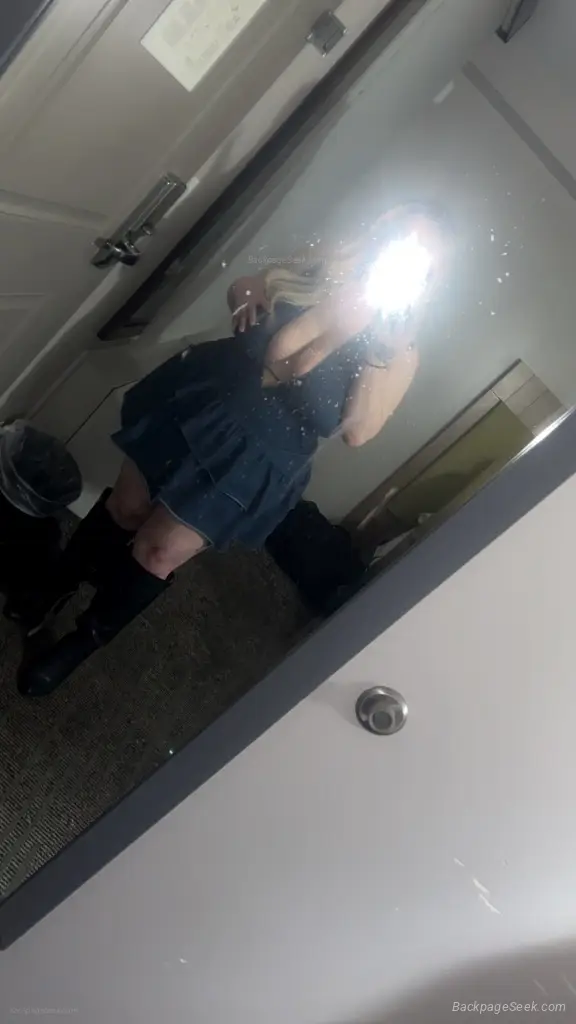 Come ENJOY ME Alert Big tittie Tinkerbella in Novato ready t... in North Bay – Women Seeking Men photo 5
