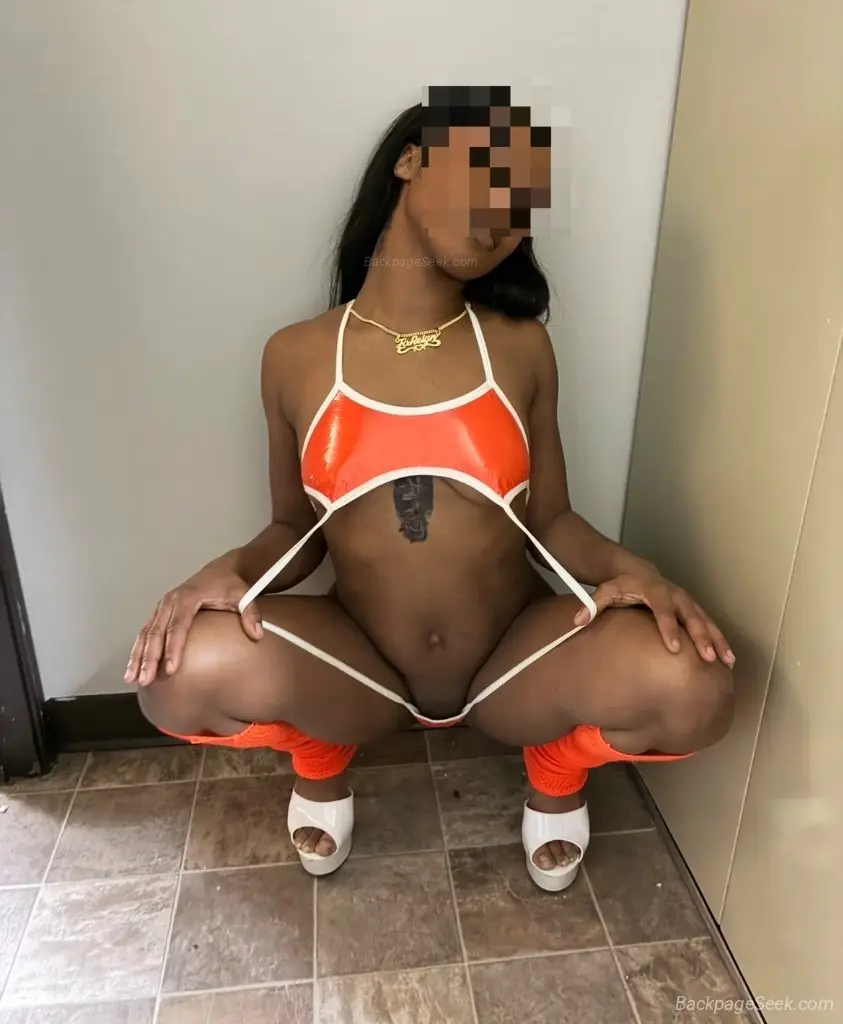 SEXY EXOTIC PETITE FANTASY GIRL in North Bay – Women Seeking Men photo 6