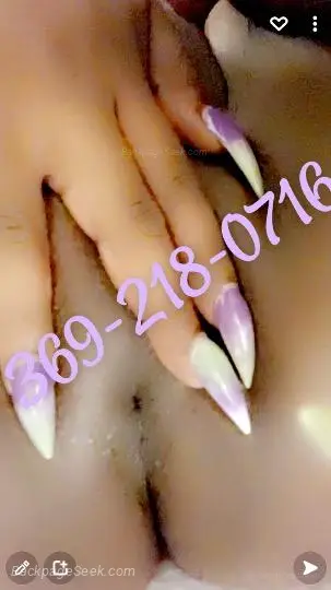 Your Dream Girl in North Bay – Women Seeking Men photo 5