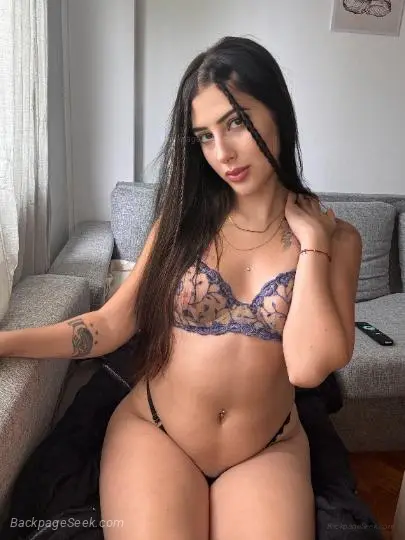 Wet Latina looking for a fuck buddy in North Bay – Women Seeking Men photo 5