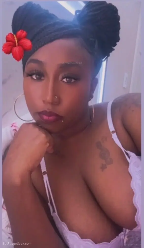 AVAILABLE NOW Cum play with me I'm independent available for... in North Bay – Women Seeking Men photo 2