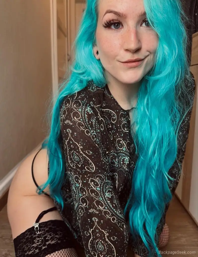 80 Specials top & bottom super wet and warm pussy I can host Including