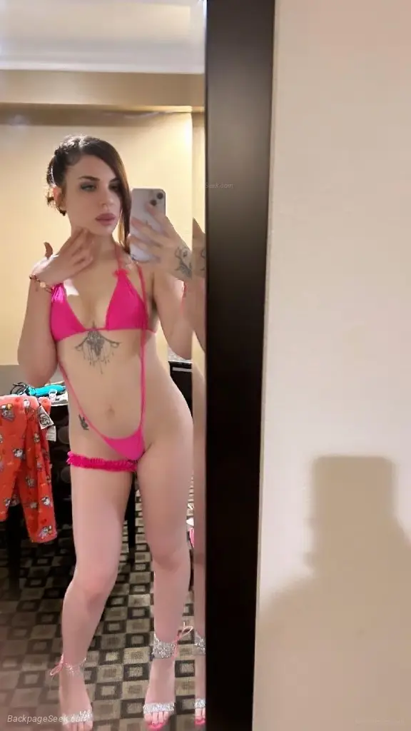 girl next door come escape from reality catch me while you c... in North Bay – Women Seeking Men photo 5