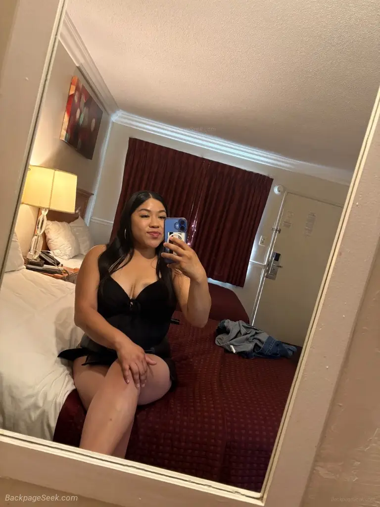 Pretty Salvadorian Fairfield outcalls only!! ! No Bare! Serious