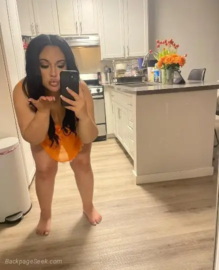 PRETTY GFE BiG BOOTY FILIPINA LAST NIGHT IN TOWN in North Bay – Women Seeking Men photo 5