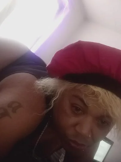 bbw T girl in North Jersey – Women Seeking Men photo 5