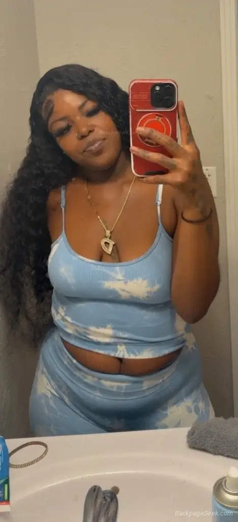 pretty flirty chocolate looking in North Jersey – Women Seeking Men photo 2