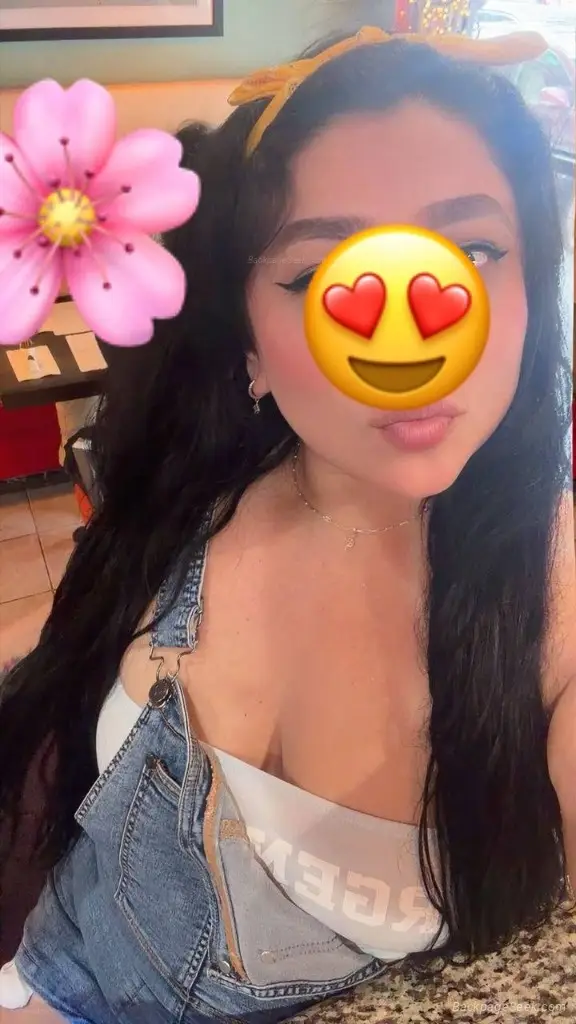 Latina big tits available now baby call me in North Jersey – Women Seeking Men photo 3