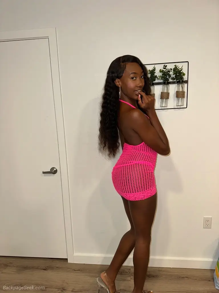 KINKY KAPRI | ONLYFANS AVAILABLE EXOTIC BELIZEAN TREAT