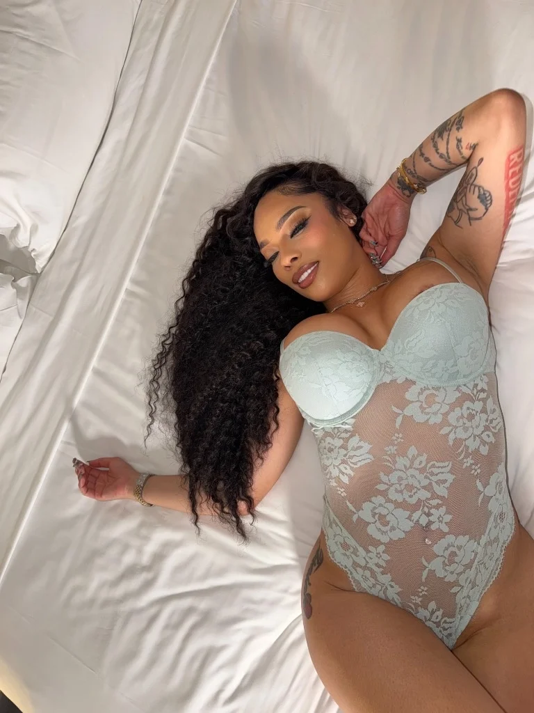 NEW Busty Kinky Bombshell in Northern Virginia – Women Seeking Men photo 5