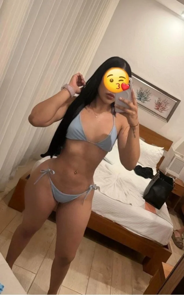 Soy muy sumisa y tierna con un cuerpo muy caliente
