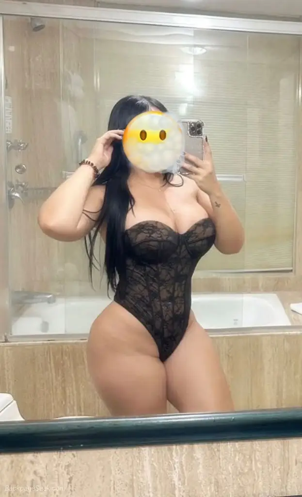 AVAILABLE DARING AND HOT COLOMBIAN ELIMINATE YOUR STRESS