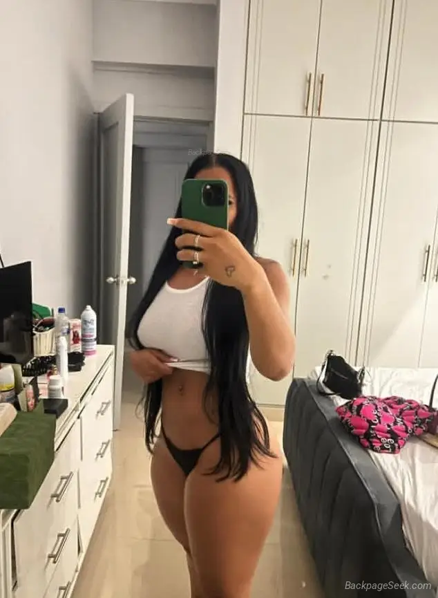very slutty Latina with a big ass big tits big and tight cle... in Northern Virginia – Women Seeking Men photo 3