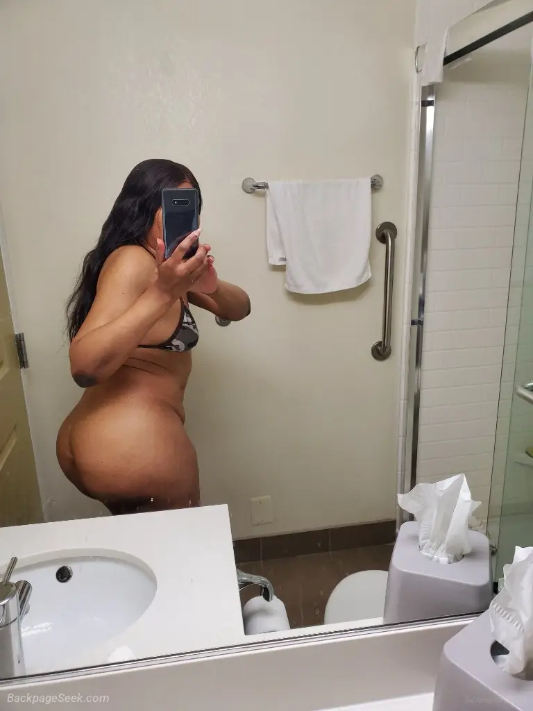 L O V E L Y H A N D S NEW NEW PICS in Northern Virginia – Women Seeking Men photo 2