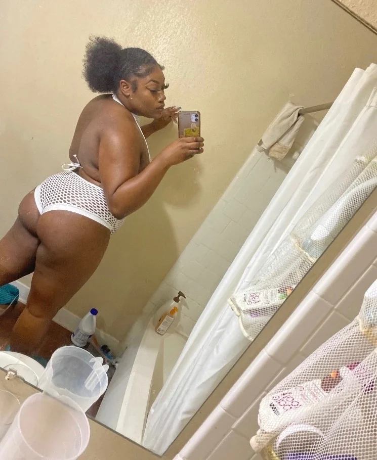 A LETS HAVE FUN in Northwest Georgia – Women Seeking Men photo 2