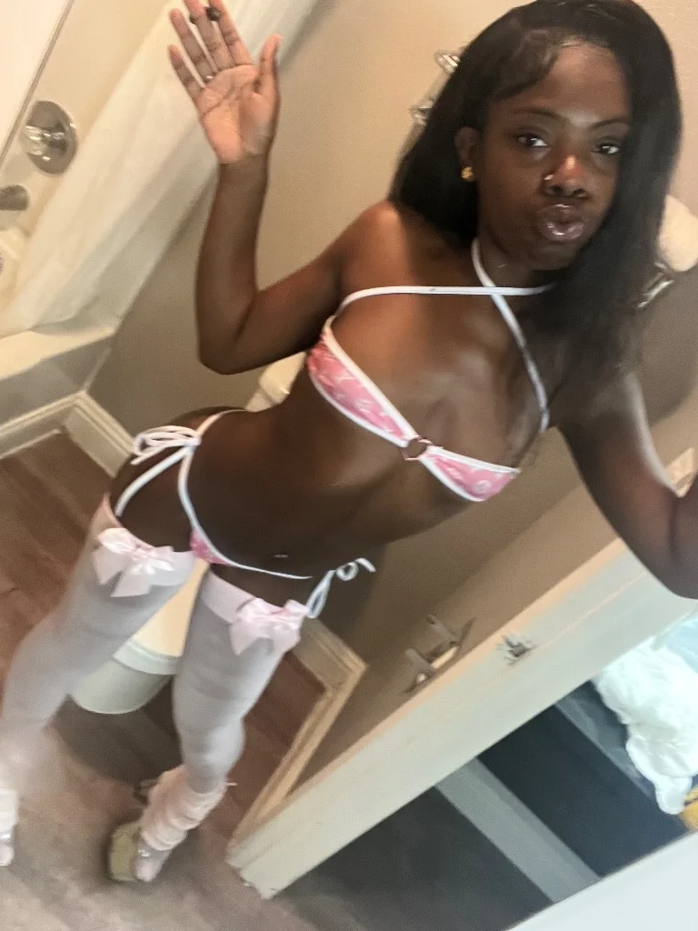 IF YOU LOVE CHOCOLATE YOUR GONNA LOVE ME COME CHECK MY BIRTHDAY SPECIAL