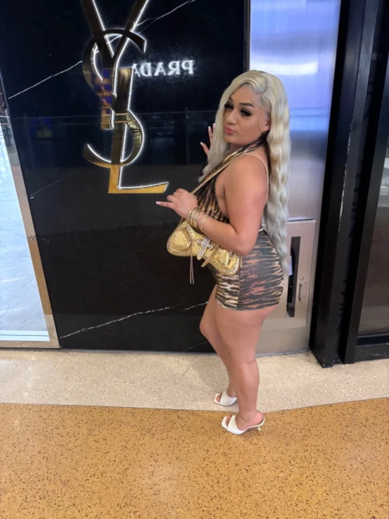 100 real facetime me now available now for outcalls guarante... in Oakland – Women Seeking Men photo 6