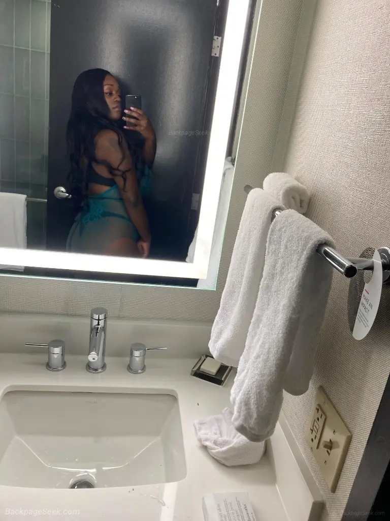Chocolate Curves in Oakland – Women Seeking Men photo 2