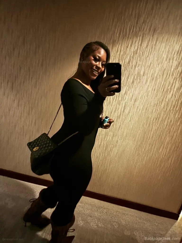 HEY HANDSOME COME SEE THIS CHOCOLATE SEXY GODDESS in Oakland – Women Seeking Men photo 4
