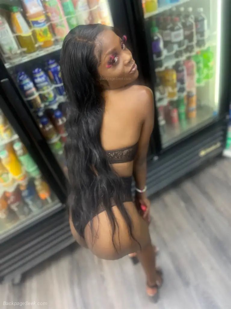 IN A TOWN NEAR YOU OUTCALLS now in Oakland – Women Seeking Men photo 4