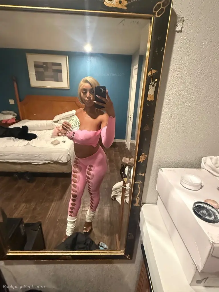 Sexy slim thick redbone INCALLS OUTCALLS 247 availibility FA... in Oakland – Women Seeking Men photo 4